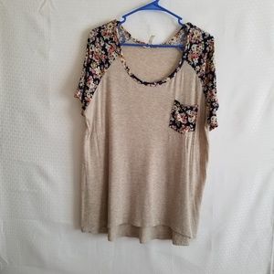 Jess & J Super Soft Blouse, Size Med.